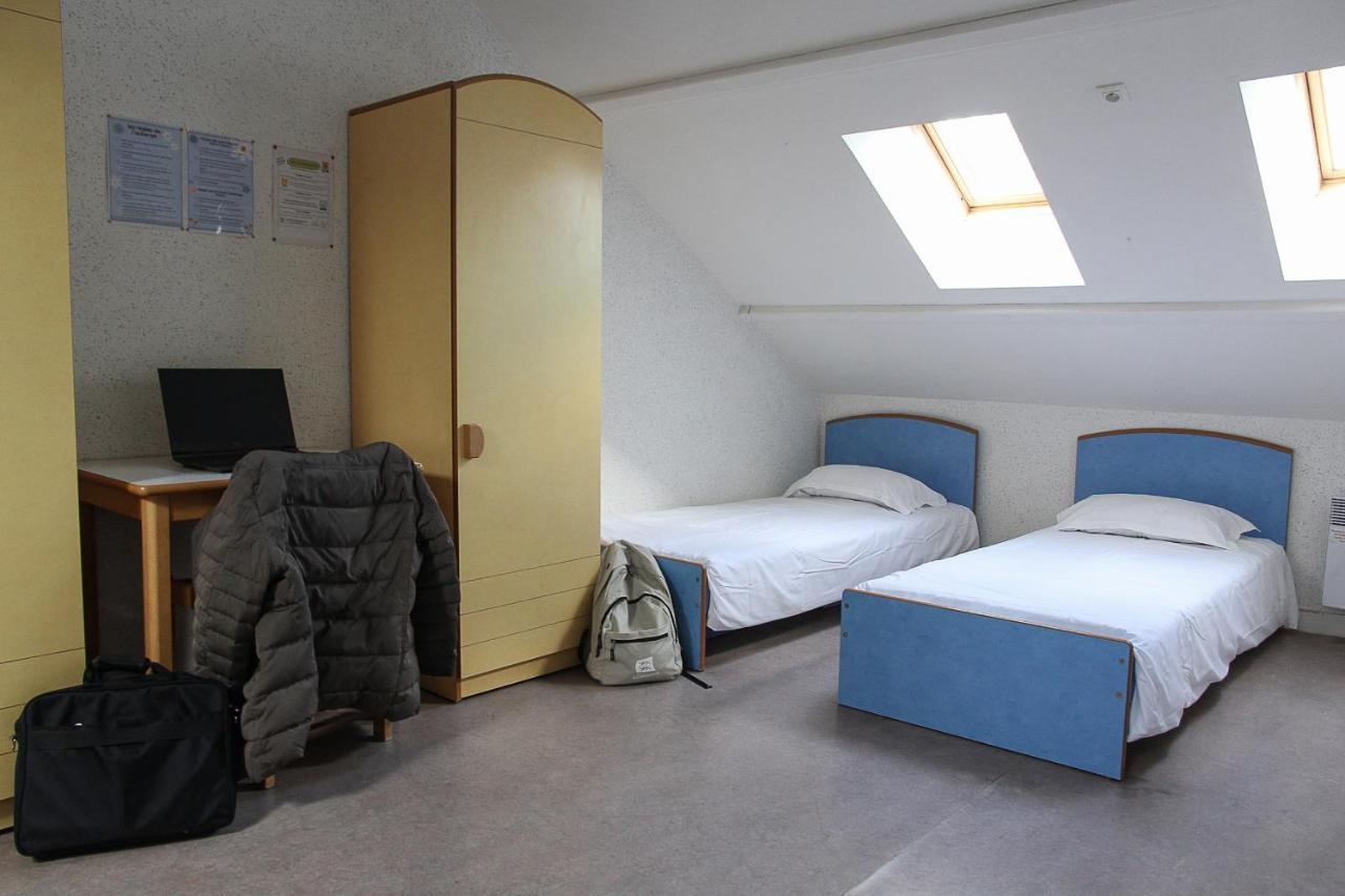Auberge De Jeunesse Hi Genêts Kültér fotó